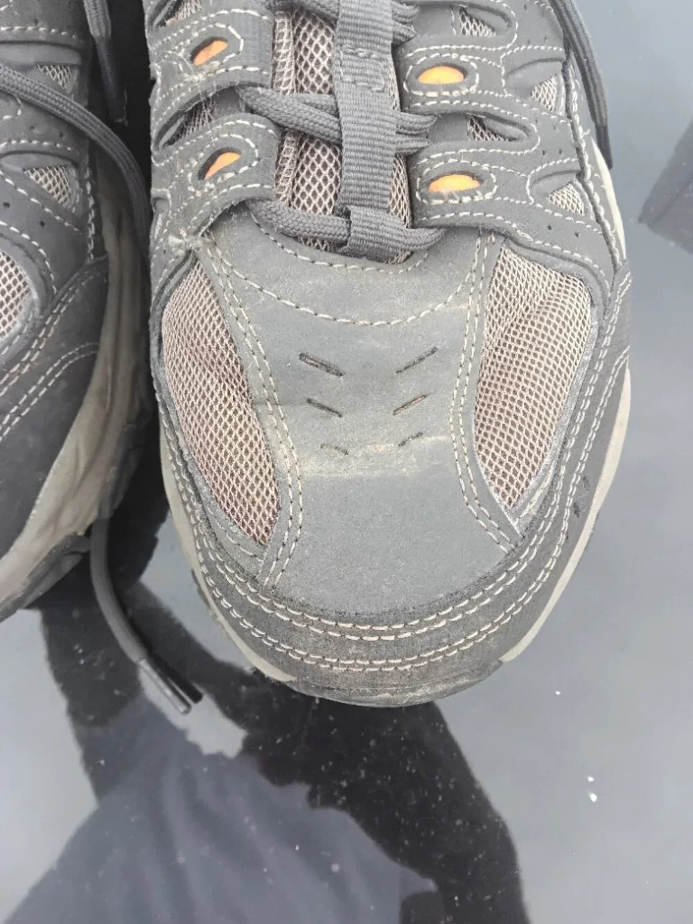 Skechers men after